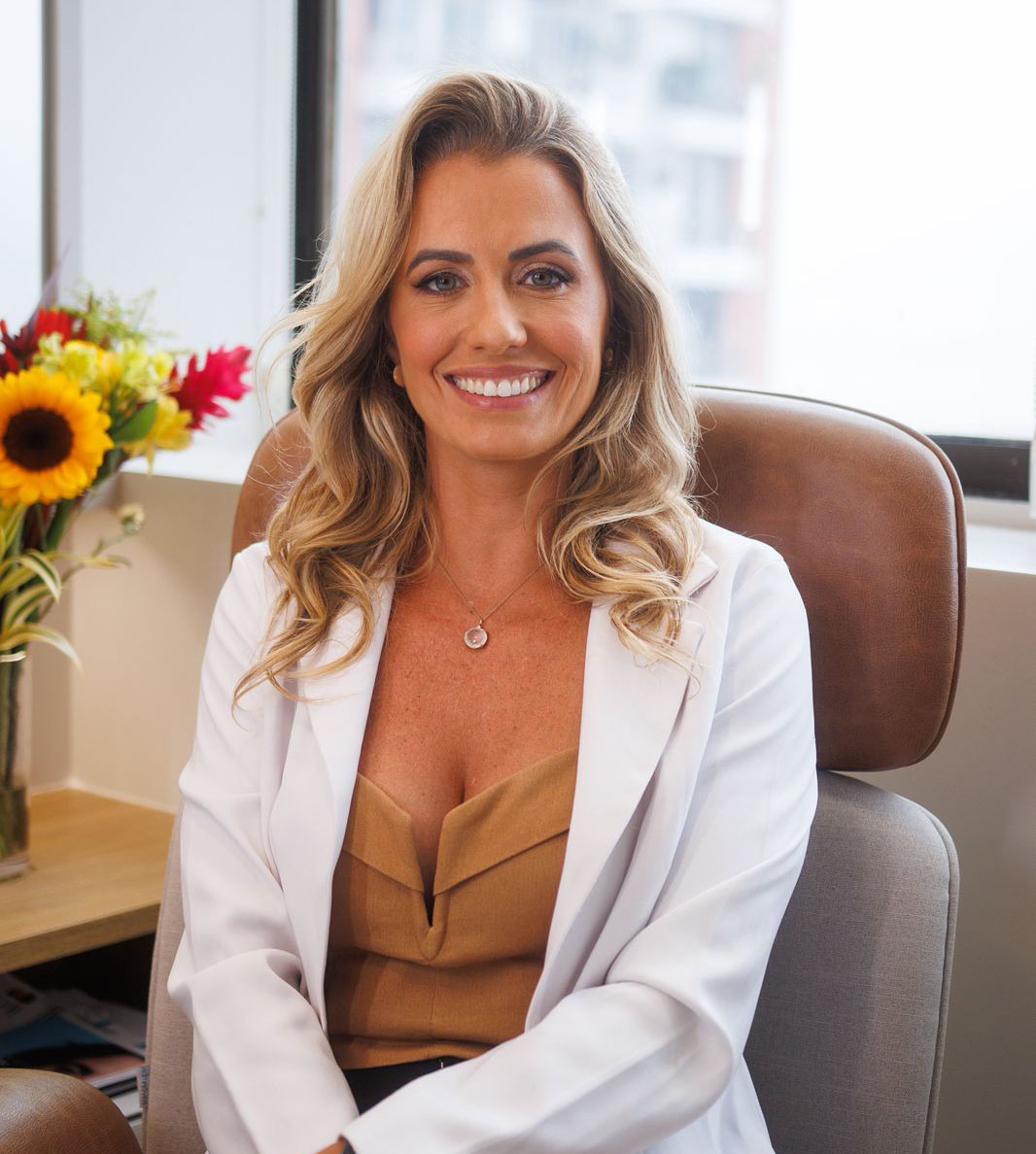 dra-daniele-leia-cirurgia-vascular-rio-de-janeiro-policlinica-de-botafogo