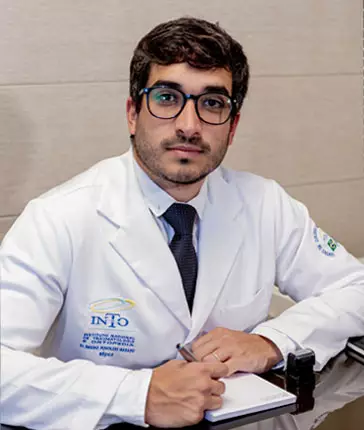 dr-Bruno-Povoleri--medico-ortopedista-rio-de-janeiro